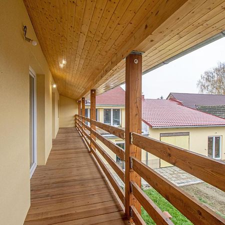 Velky Apartman Zlamanka Kromeriz Ngoại thất bức ảnh