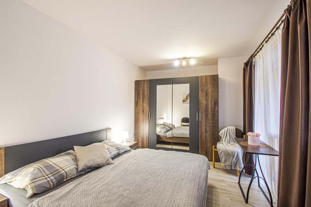Velky Apartman Zlamanka Kromeriz Ngoại thất bức ảnh